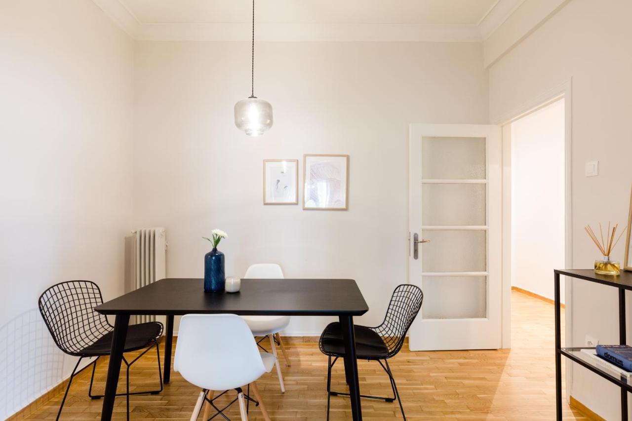 Acropolis Heart 2Bd Apartment In Plaka By Upstreet Atenas Exterior foto