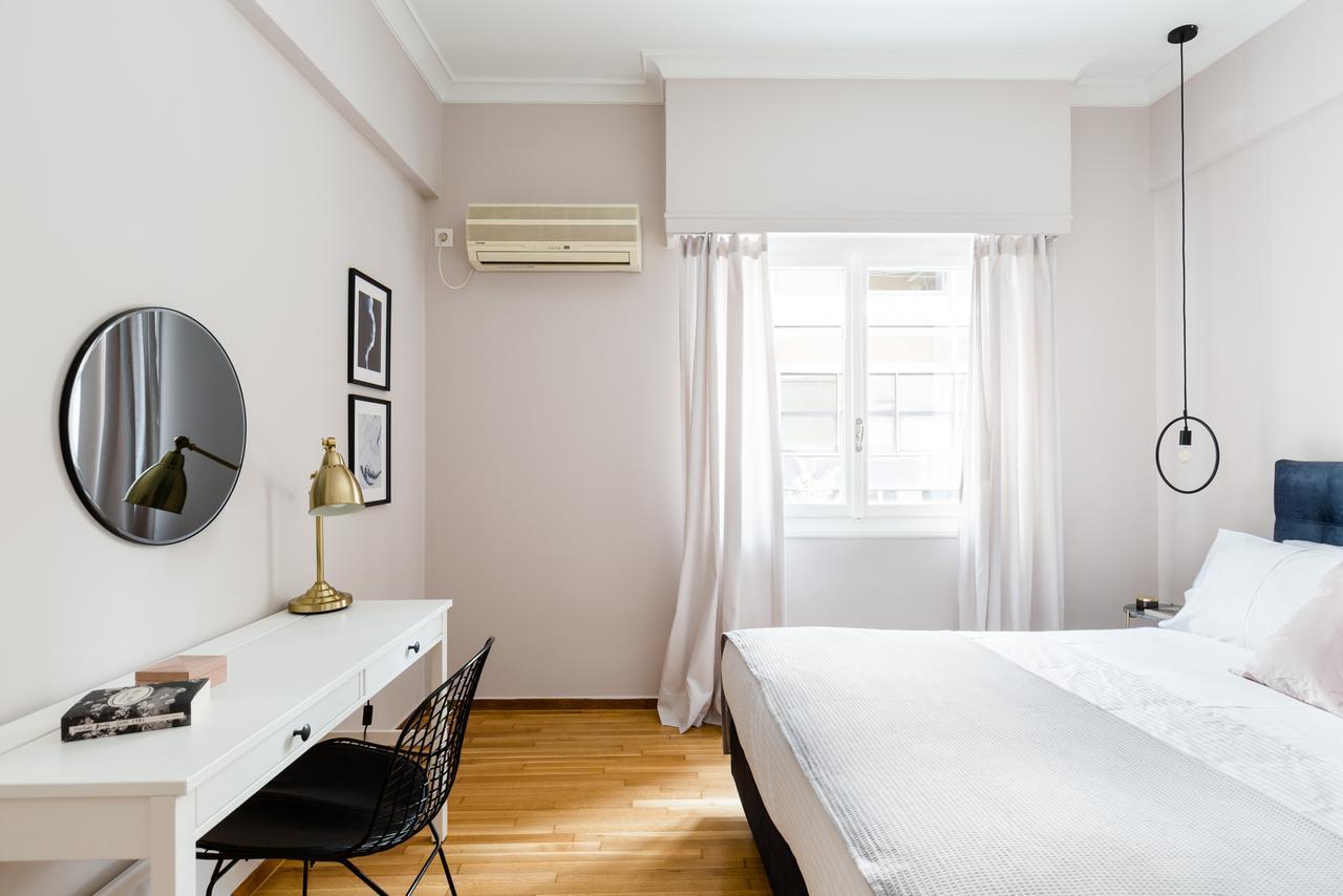 Acropolis Heart 2Bd Apartment In Plaka By Upstreet Atenas Exterior foto